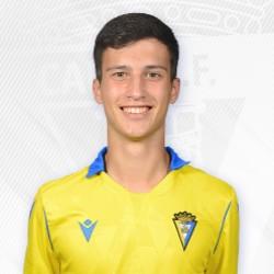 Iv�n Estudillo (C�diz C.F. B) - 2021/2022