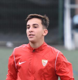 Emilio (Sevilla F.C.) - 2021/2022