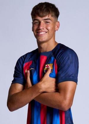 Marc Guiu (F.C. Barcelona B) - 2022/2023