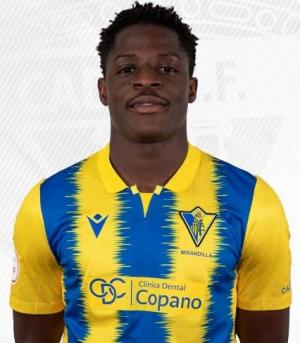 Etta Eyong (Cdiz C.F.) - 2022/2023