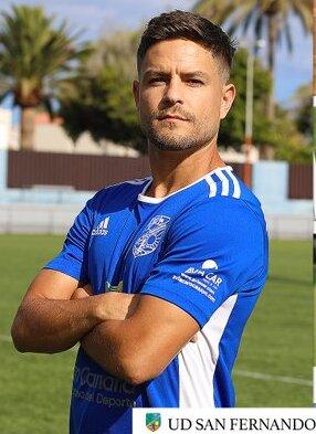 lex Cruz (U.D. San Fernando) - 2022/2023