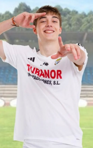 Iker Carril (Noia C.F.) - 2024/2025