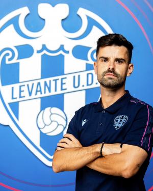 Roger Lamesa (Levante U.D.) - 2024/2025