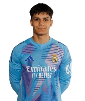 lvaro Gonzlez (Real Madrid C.F.) - 2024/2025