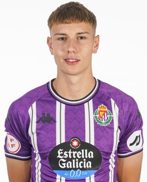 Arnu (R. Valladolid C.F.) - 2024/2025