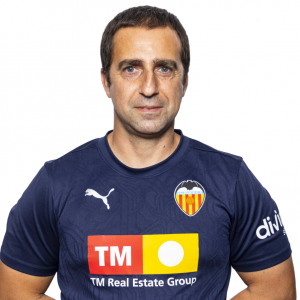 Enrique Requena (Valencia C.F.) - 2024/2025