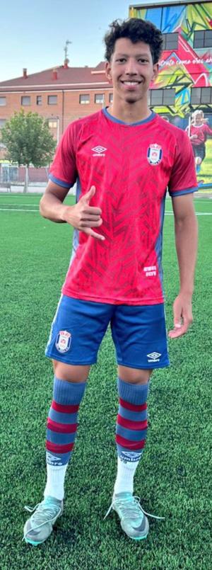 Enzo Tapajos (Real vila Promesas) - 2024/2025