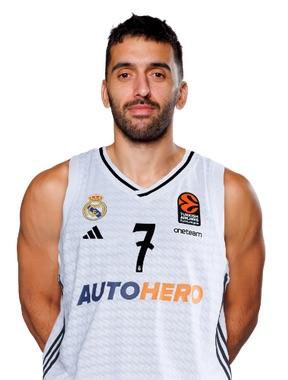 Facu Campazzo (Real Madrid C.F.) - 2024/2025