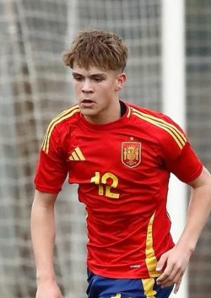 Sergi Pericay (Girona F.C.) - 2024/2025