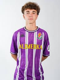 De Bernardi (Real Valladolid) - 2024/2025