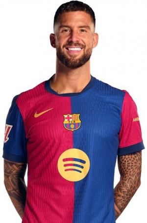 ��igo Mart�nez (F.C. Barcelona) - 2024/2025