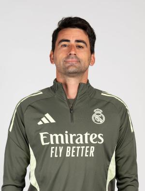 Pau Quesada (Real Madrid C.F.) - 2025/2026