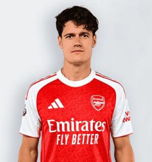 Christian Nrgaard (Arsenal F.C.) - 2025/2026