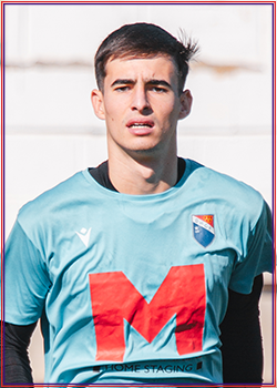 Iker (Dos Hermanas CF B) - 2025/2026