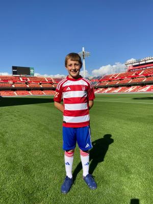 Enzo (Granada C.F.) - 2025/2026