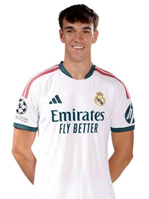 Carlos Esp� (Real Madrid C.F.) - 2026/2027